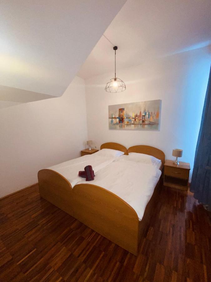 Apartment Andrea Baška Voda Dış mekan fotoğraf