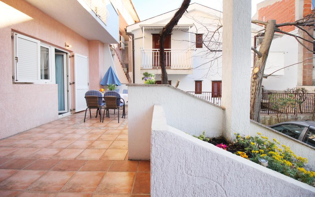 Apartment Andrea Baška Voda Dış mekan fotoğraf