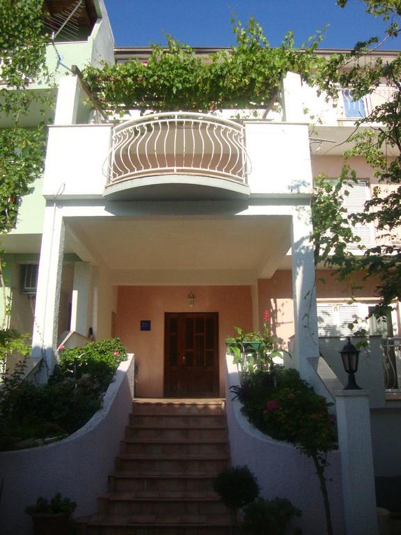 Apartment Andrea Baška Voda Dış mekan fotoğraf